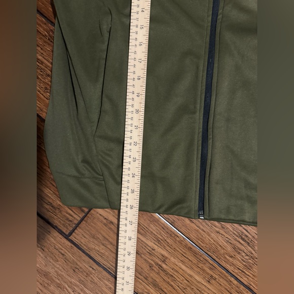 Nike Green Zip Up Jacket - Picture 9 of 9